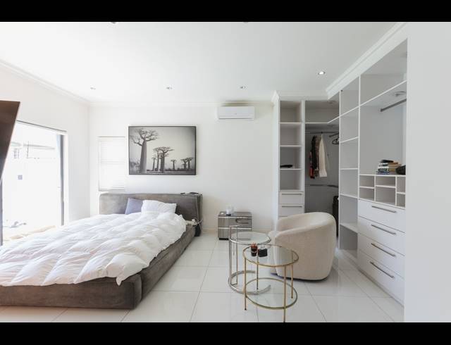 3 BEDROOM FREEHOLD TO LET IN PARKLANDS NORTH